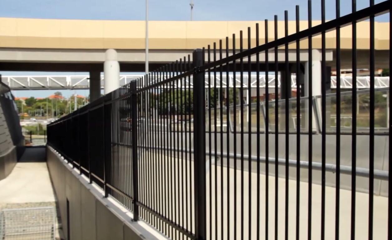 Galvanized Steel fence